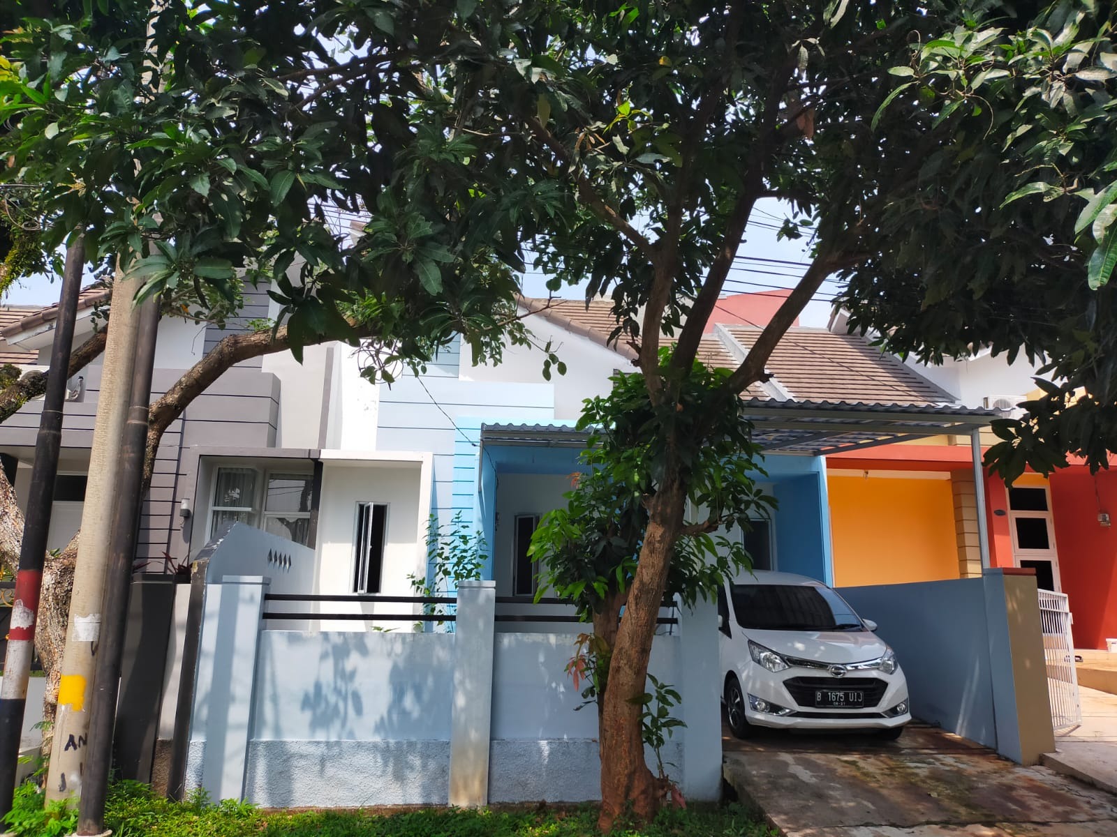 Hunian Nyaman Golf Riverside – Lingkungan Asri & Tenang